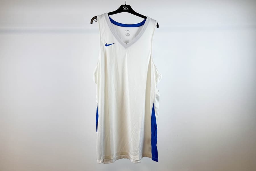 2 Herren Trikots Nike, Gr. 3XL